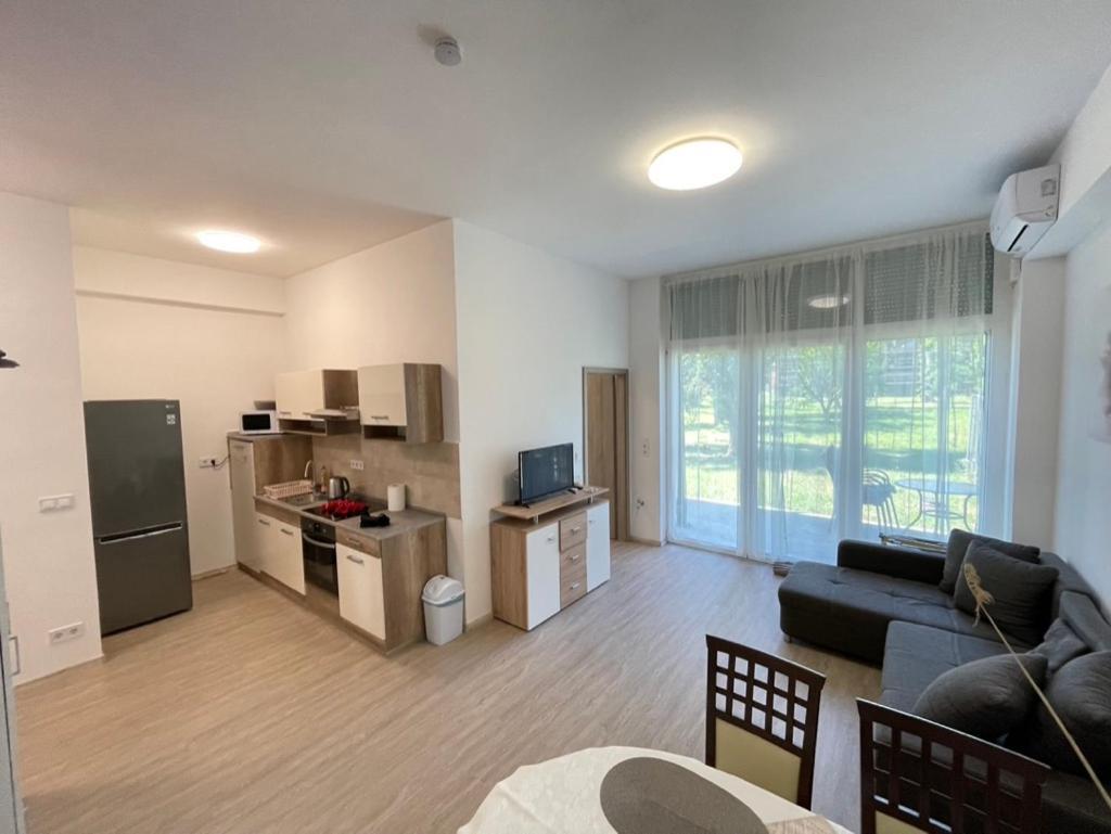 Gyoengybagoly Apartman Balatonberény Exterior foto